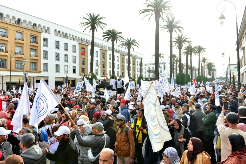 Thousands of education workers strike amid nationwide pay dispute