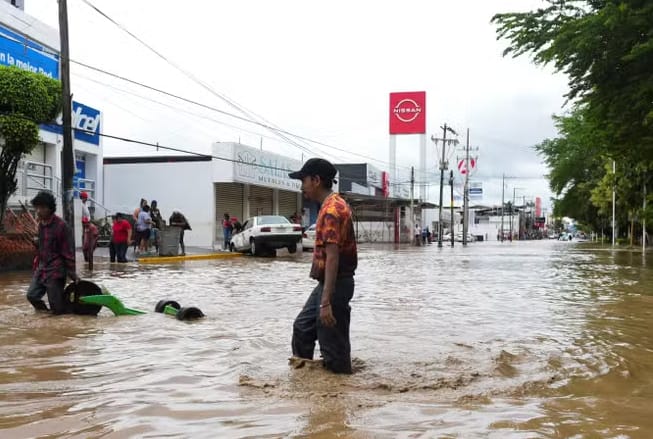 Mexico steps up relief efforts as death toll from heavy rains rises to 44