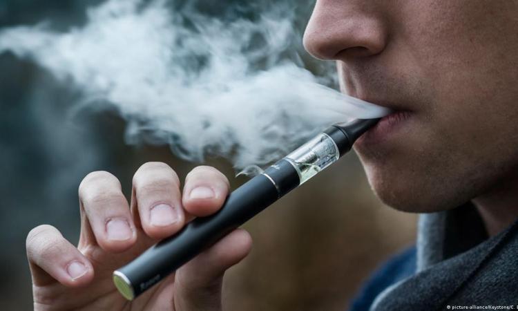 Vaping likely to cause cancer: Australian study