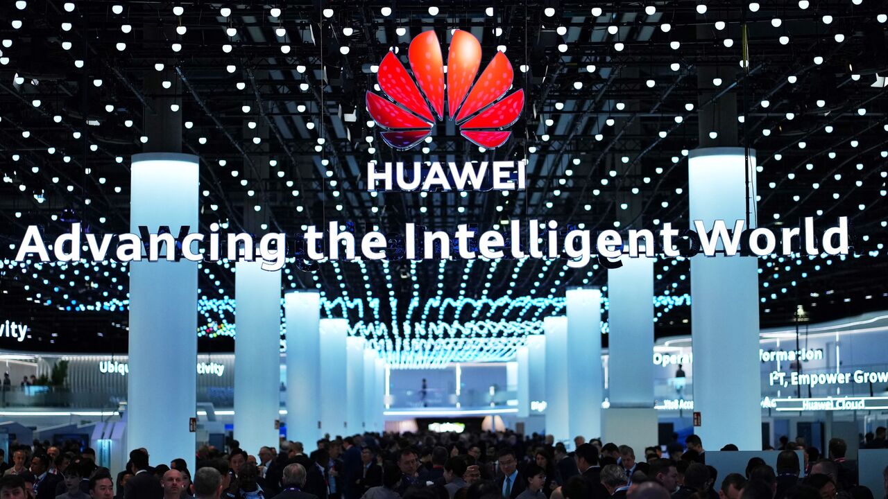 Huawei hosts conference on cloud technology in Egypt