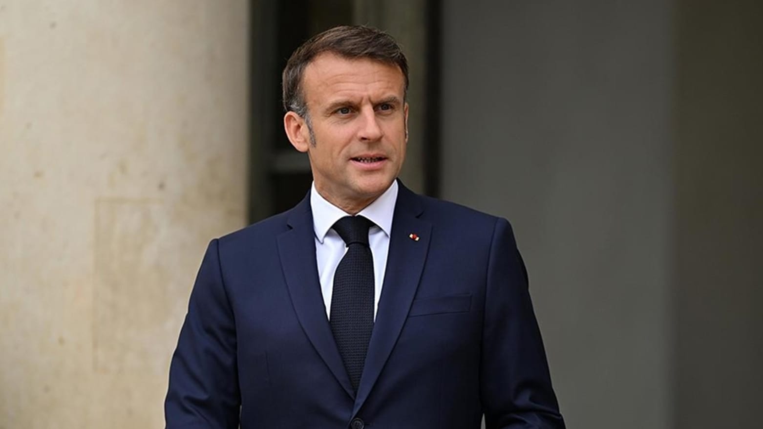 Macron says Islamabad talks should pave way for "lasting de-escalation "