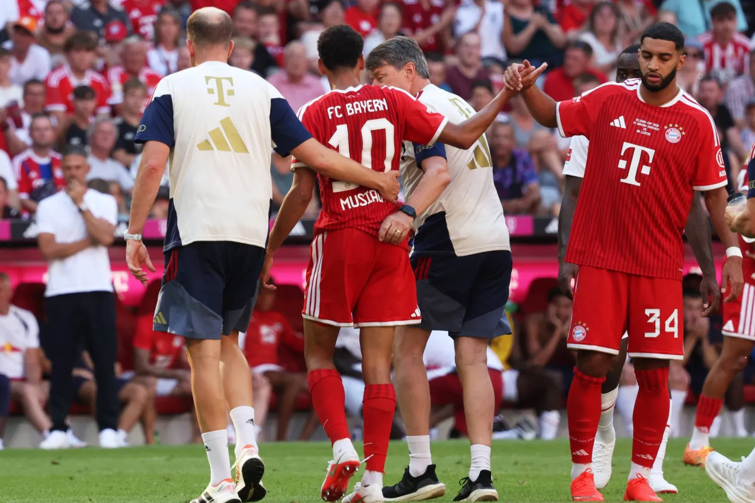 Bayern's Musiala Diagnosed with Neurological Disorder after 2 On-field Collapses