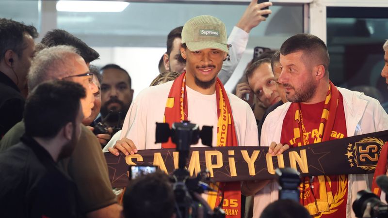 Sané signs contract with Turkey's Galatasaray, to play CWC for Bayern