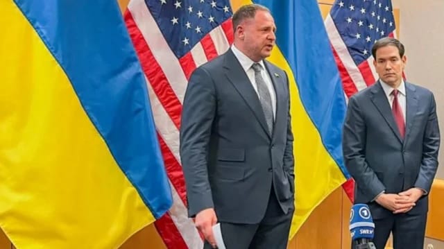 Ukraine disagrees about constitutional amendments in peace deal