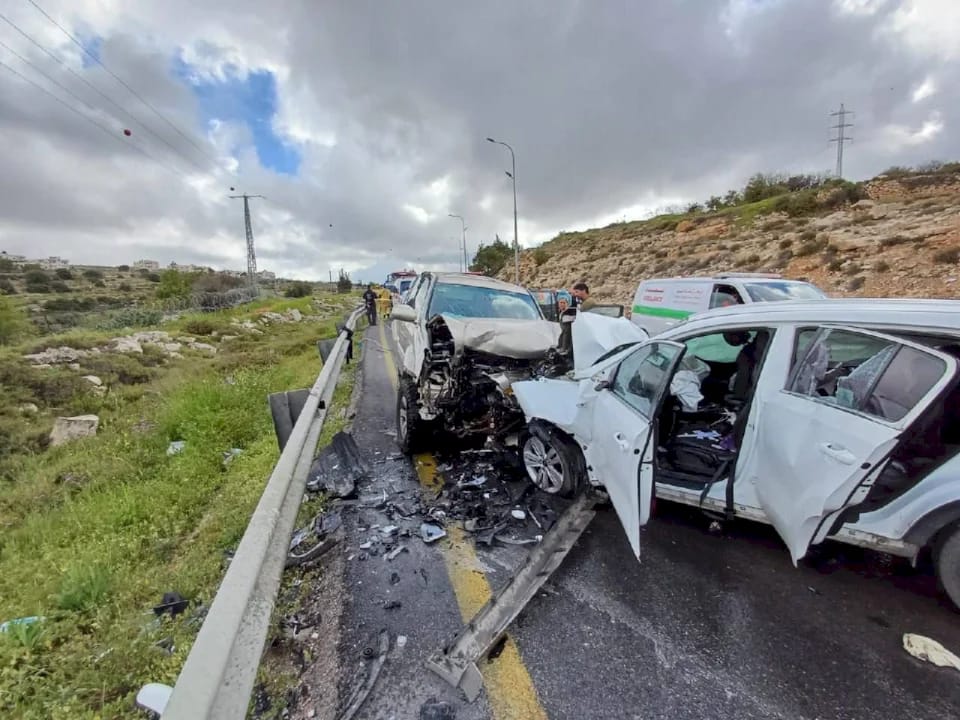 5 killed in car accident in Russia's Sevastopol