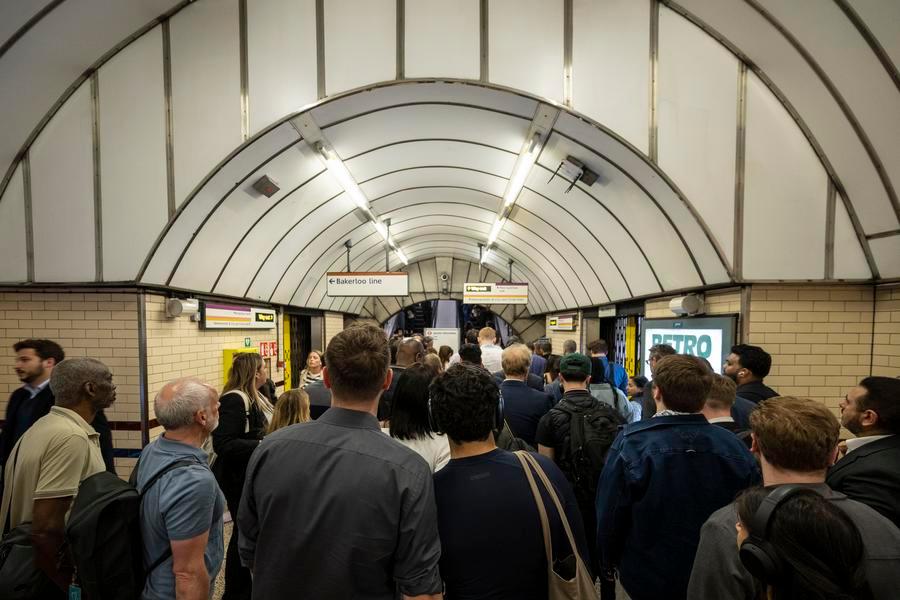 Britain's unemployment rises