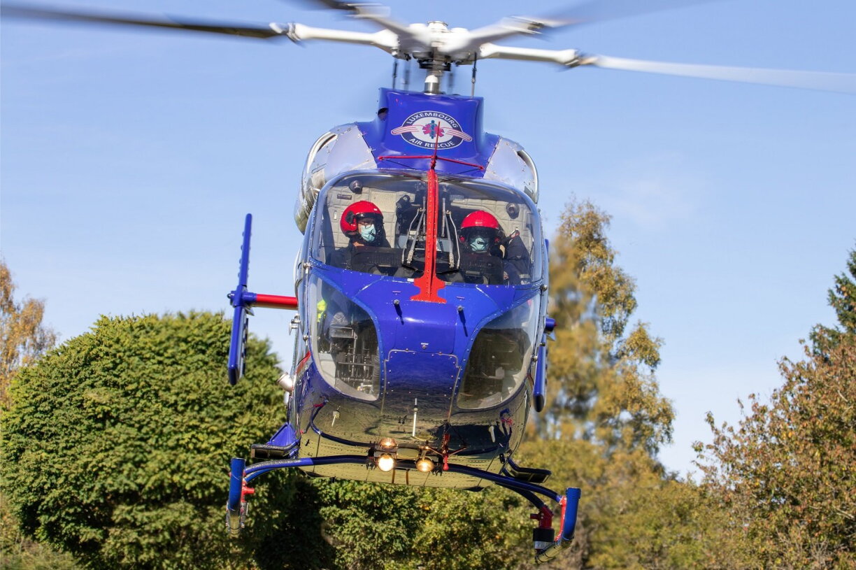 Six injured in two-car collision in Medernach