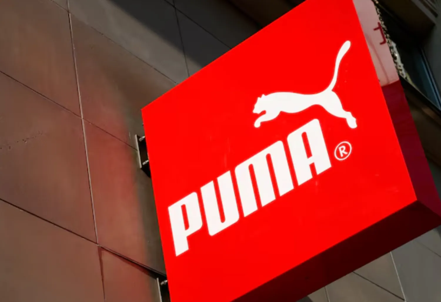 Puma Shares Plunge 20% as Weak Profit Shakes Confidence