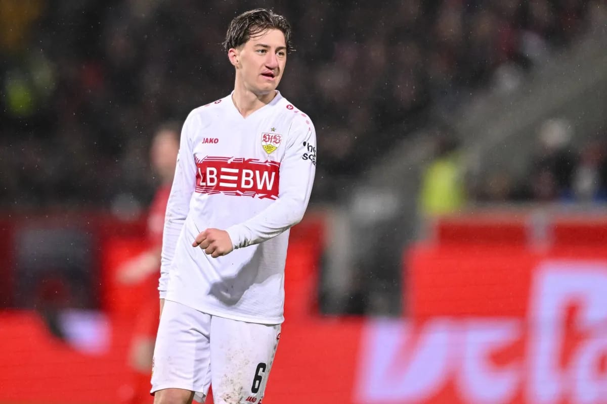 Stuttgart reaches Europa League last 16 despite home loss to Celtic