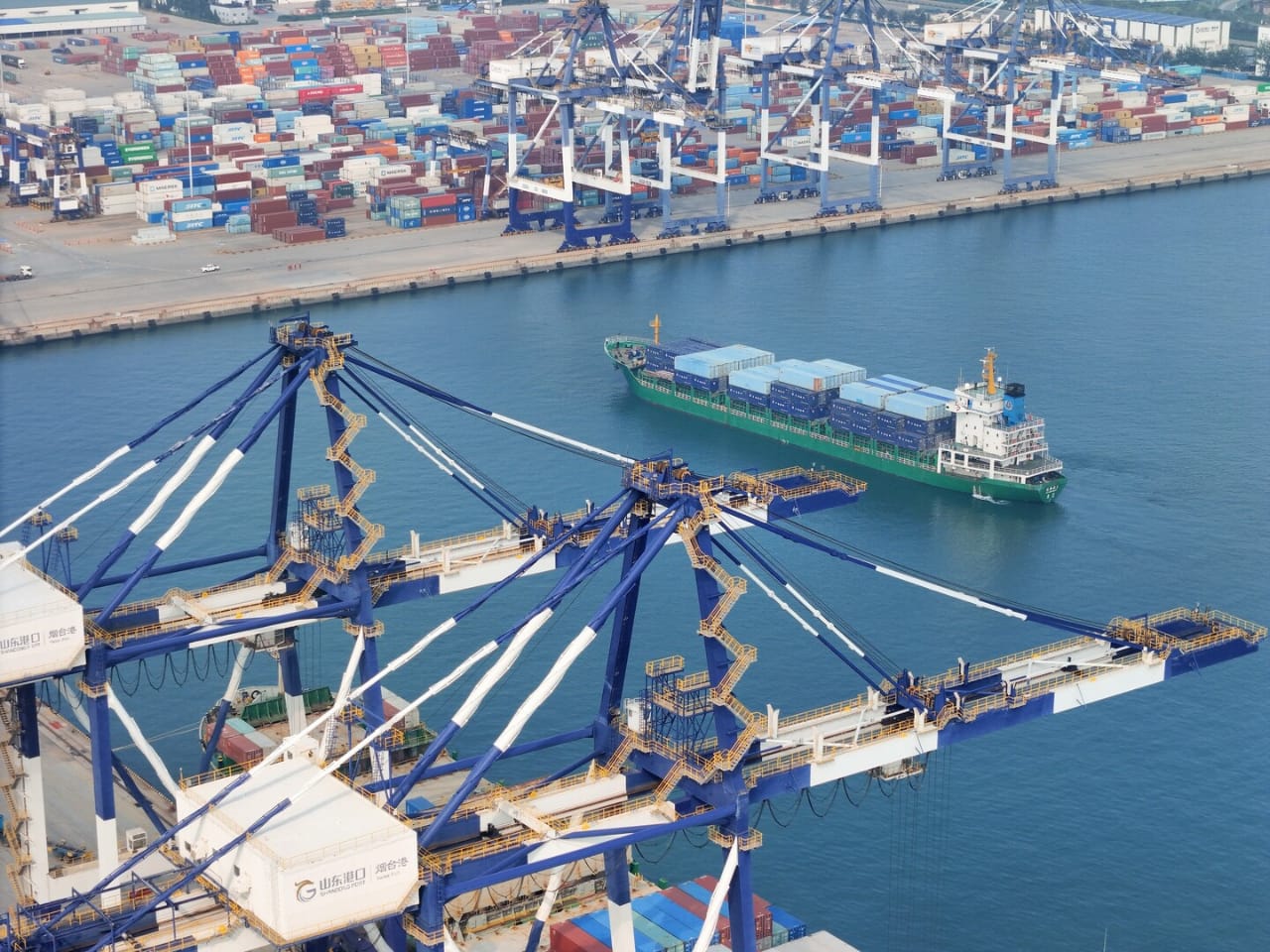 China unveils detailed measures for charging special port fees on U.S. ships