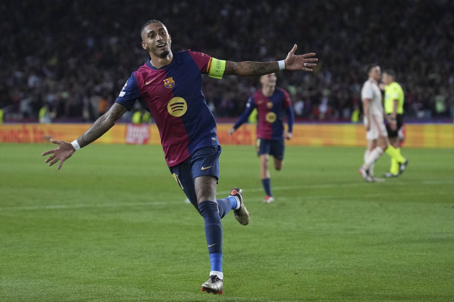 Raphinha Steals the Show in Barcelona's Statement Win over Bayern