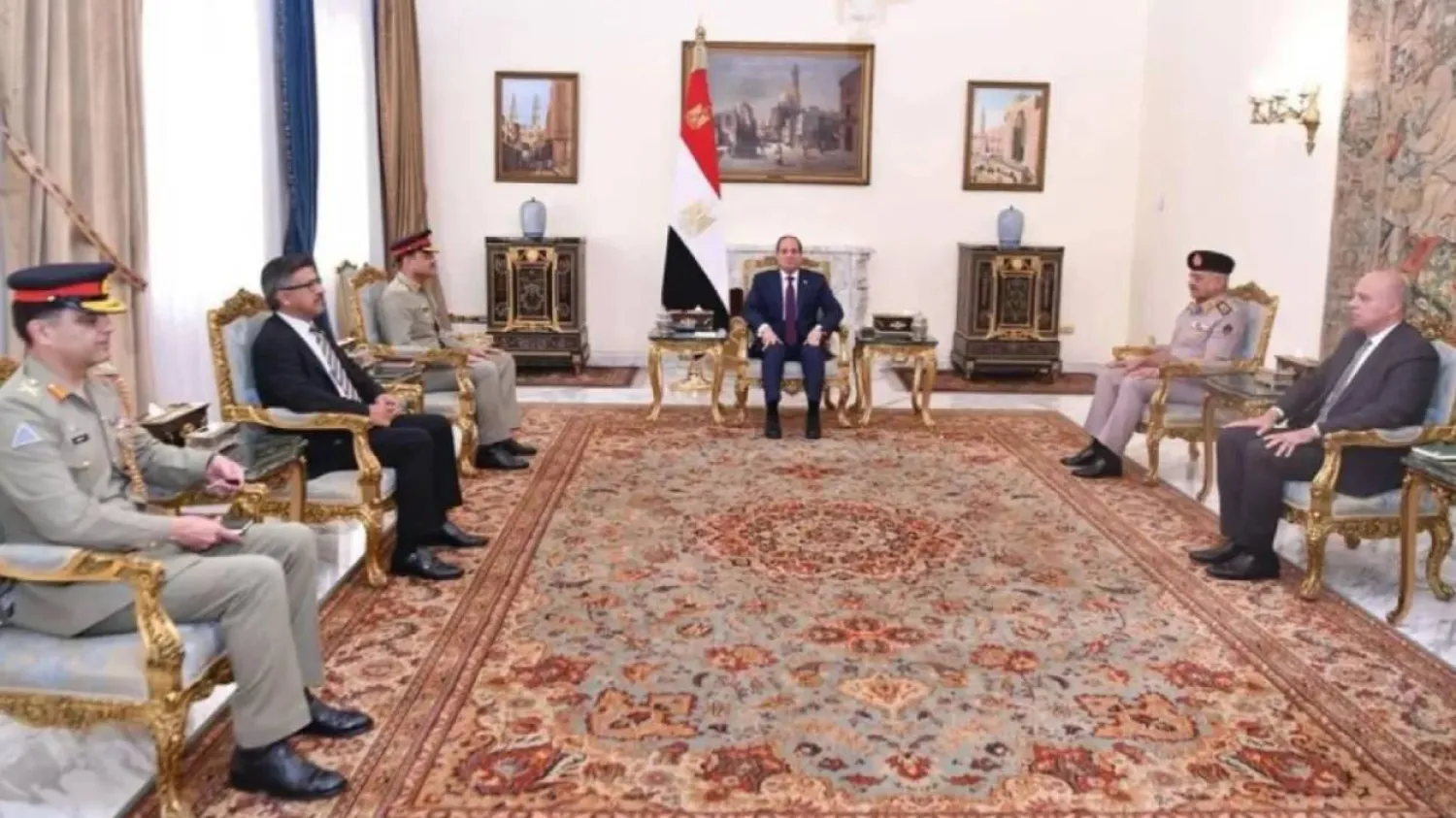 Egypt, Pakistan Seek to Boost Relations