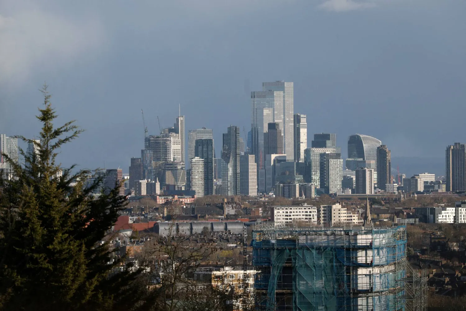 UK Economy Grows as Expected before Iran War Impact