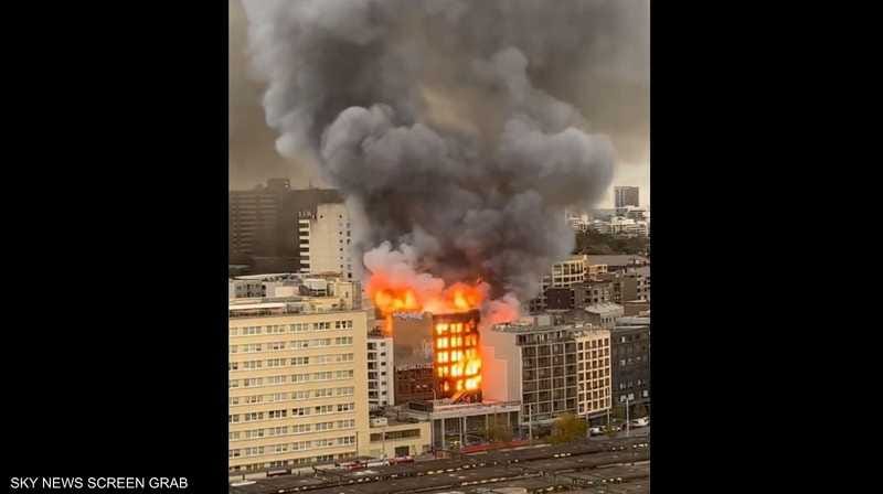 2 Australian teenagers charged over fire extinguisher attack