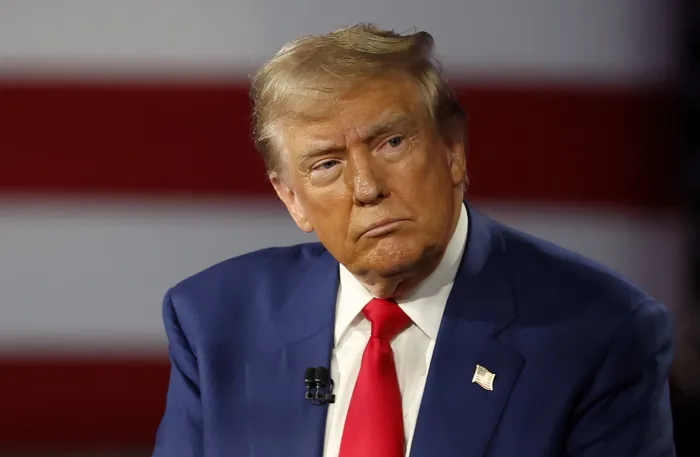 Trump denies again connection to Epstein