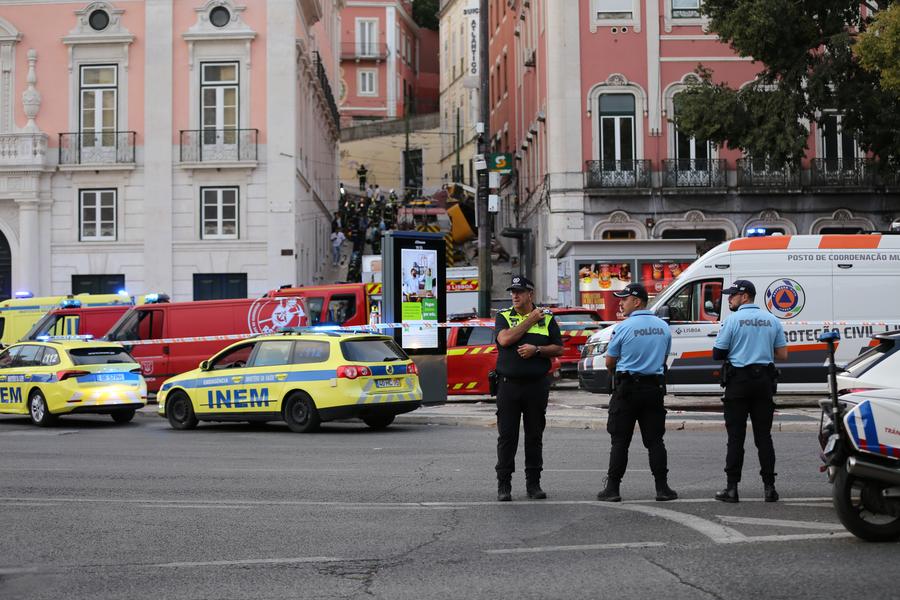 Lisbon's Gloria Funicular derails, leaving 15 dead, 18 injured: media reports