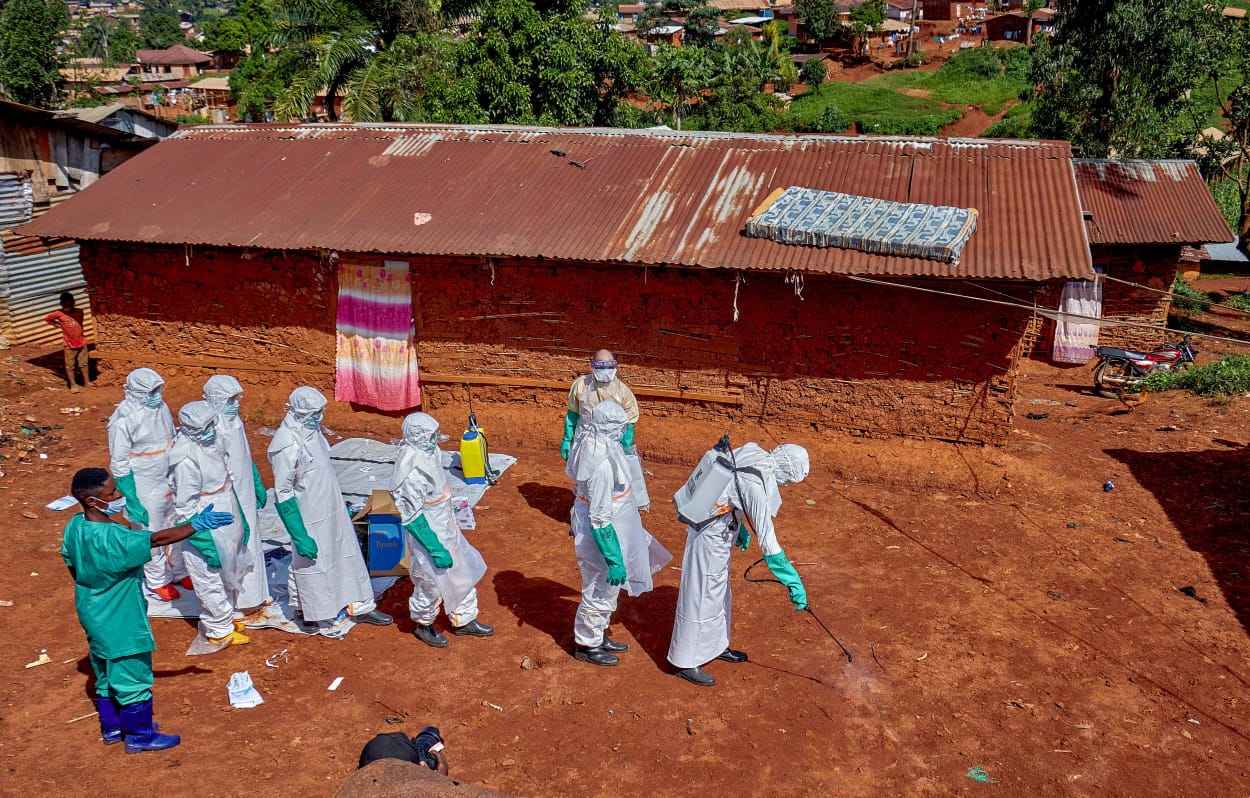 Confirmed Ebola cases surpass 300 in DR Congo: official