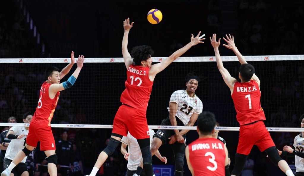 Japan beats China for third straight win at men's VNL