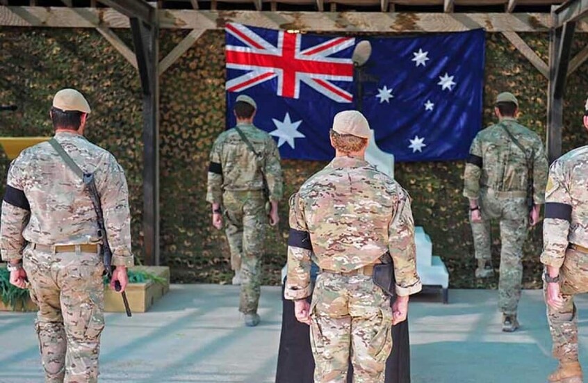 Australian soldier dies in parachute training accident in NSW