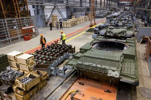 Russian economy in meltdown but 'Putin can't afford for Ukraine war to end'