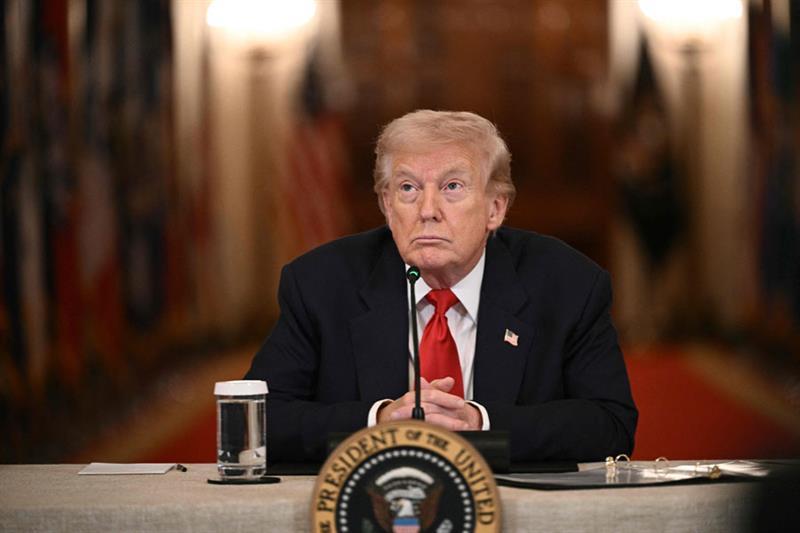 US-Iran deal to reopen Hormuz, extend 60-day ceasefire, and ease sanctions on Iranian oil: Axios