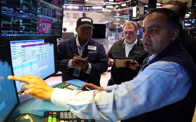 U.S. stocks tank after Fed decision