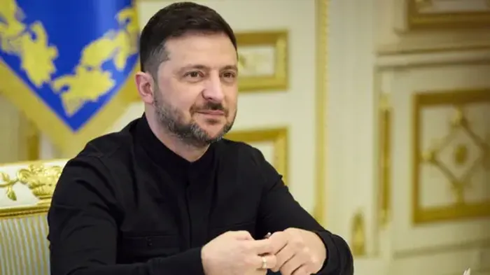 Zelensky depicts peace talks with U.S. as "constructive," but "not easy"