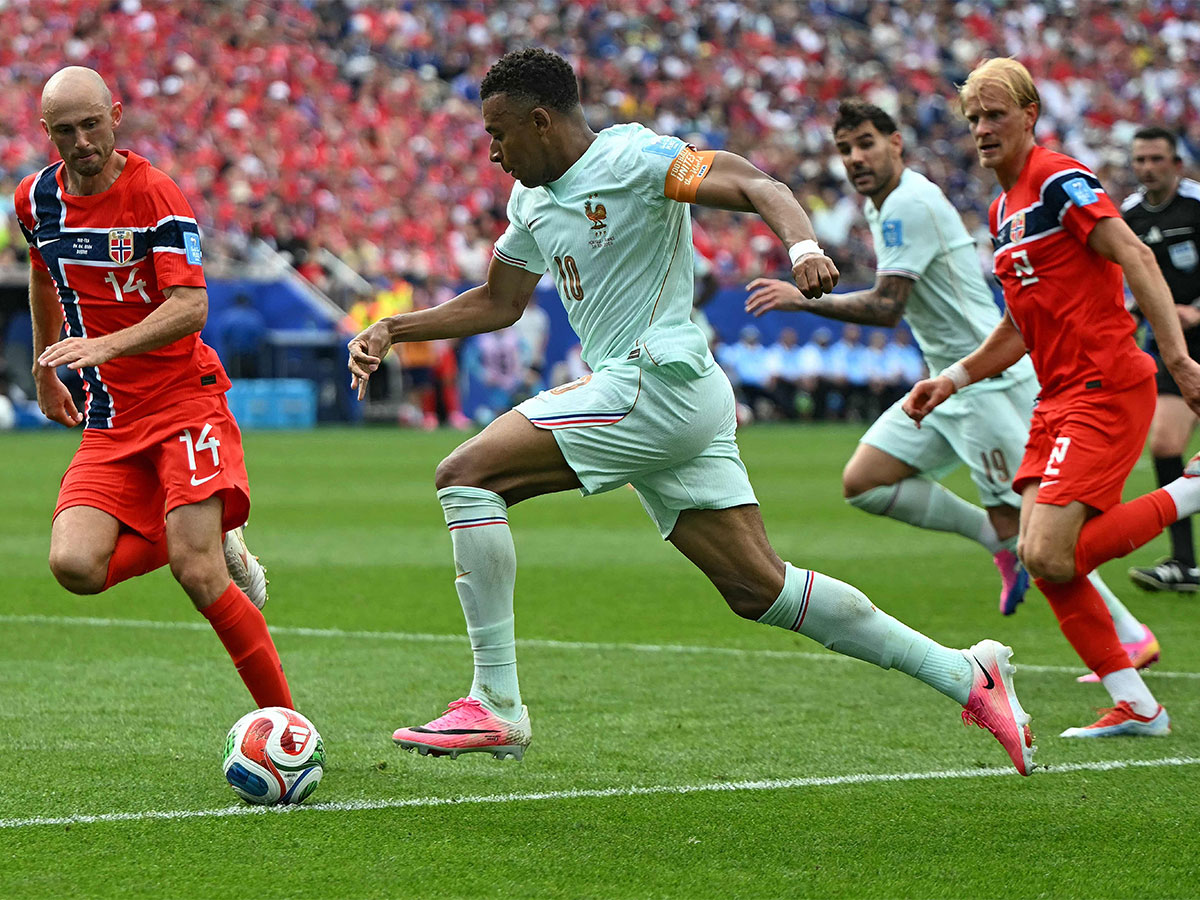 France Beat Norway to Finish Group Stage with Perfect Record
