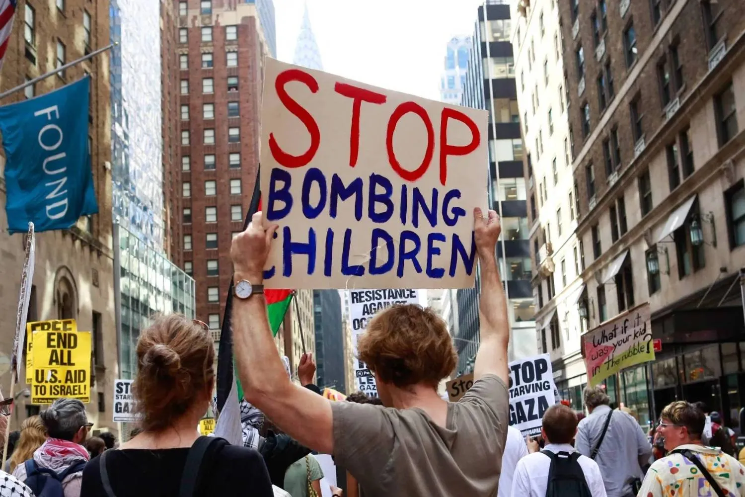 Trump Shifts Course, Pressures Netanyahu to End Gaza War