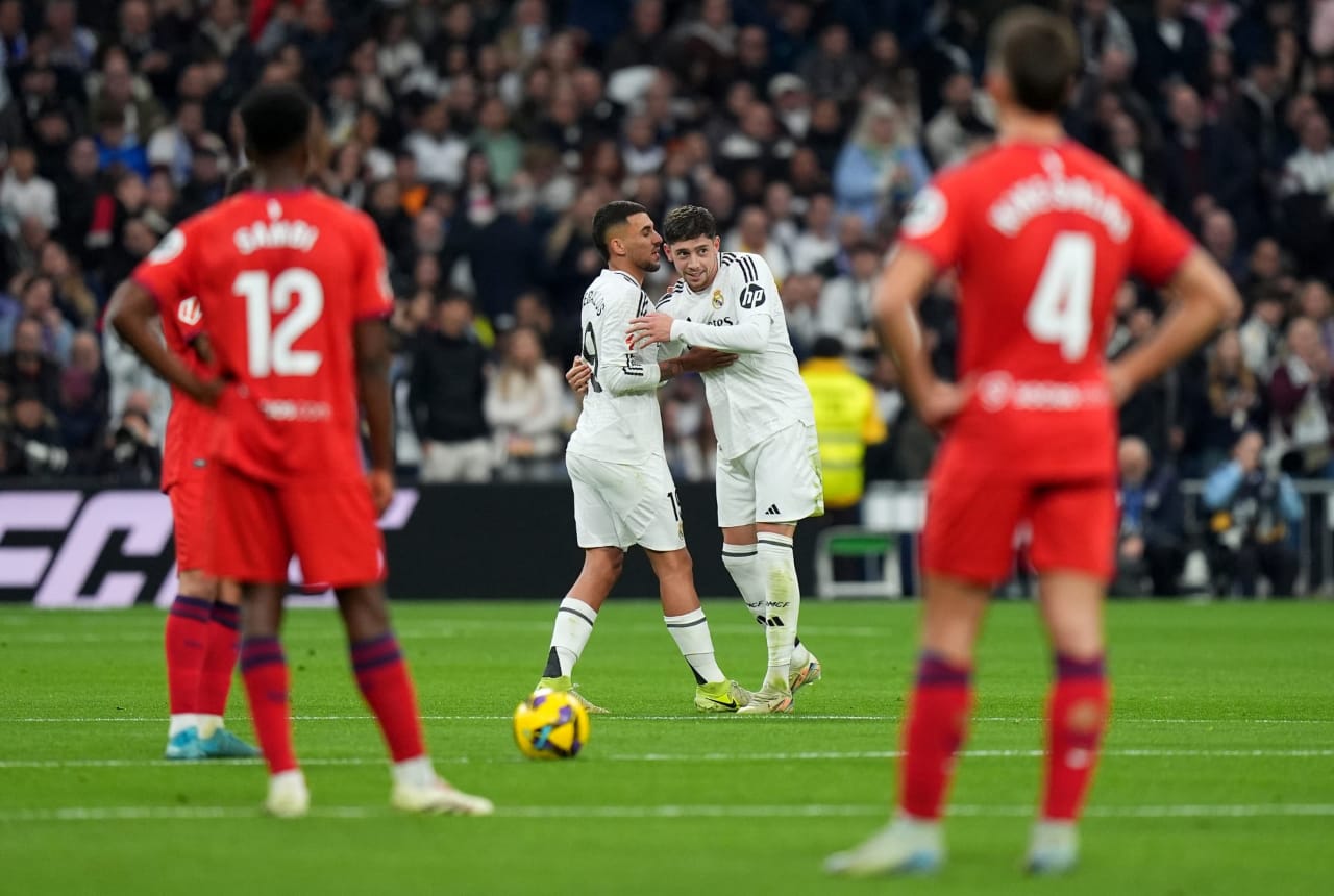 Real Madrid back on top after Sevilla thrashes Barcelona