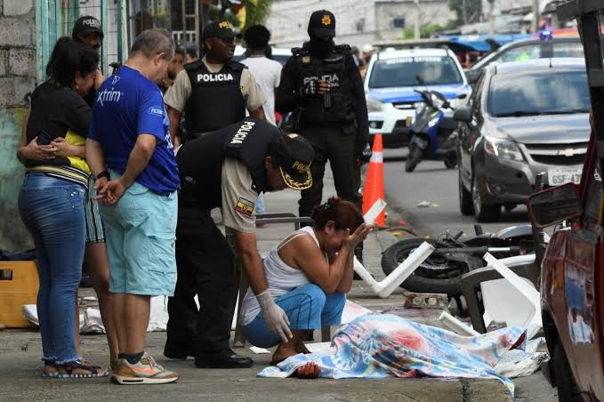 14 civilians killed in attacks in Ecuador: police