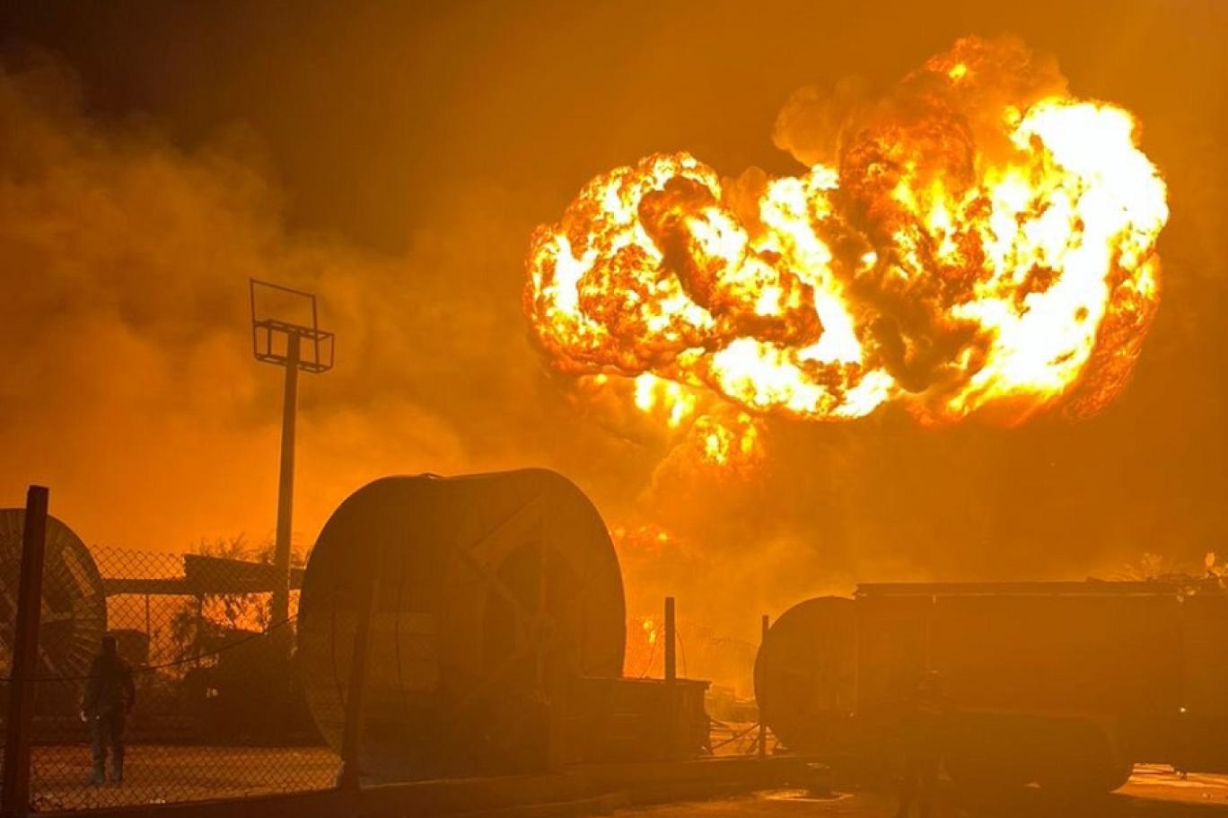 Massive explosion rocks industrial zone in western Libya