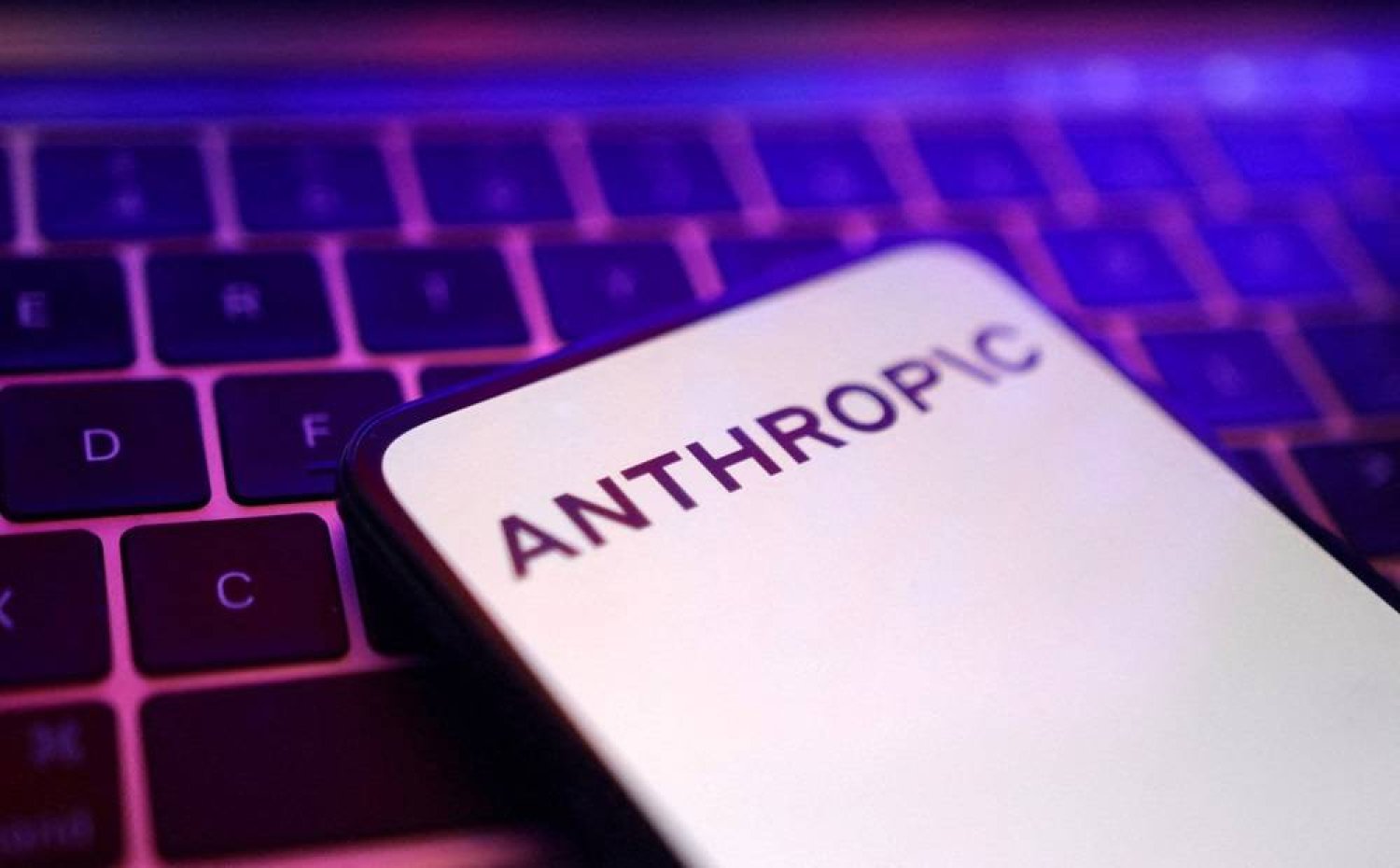 Anthropic Releases AI to Automate Mouse Clicks for Coders