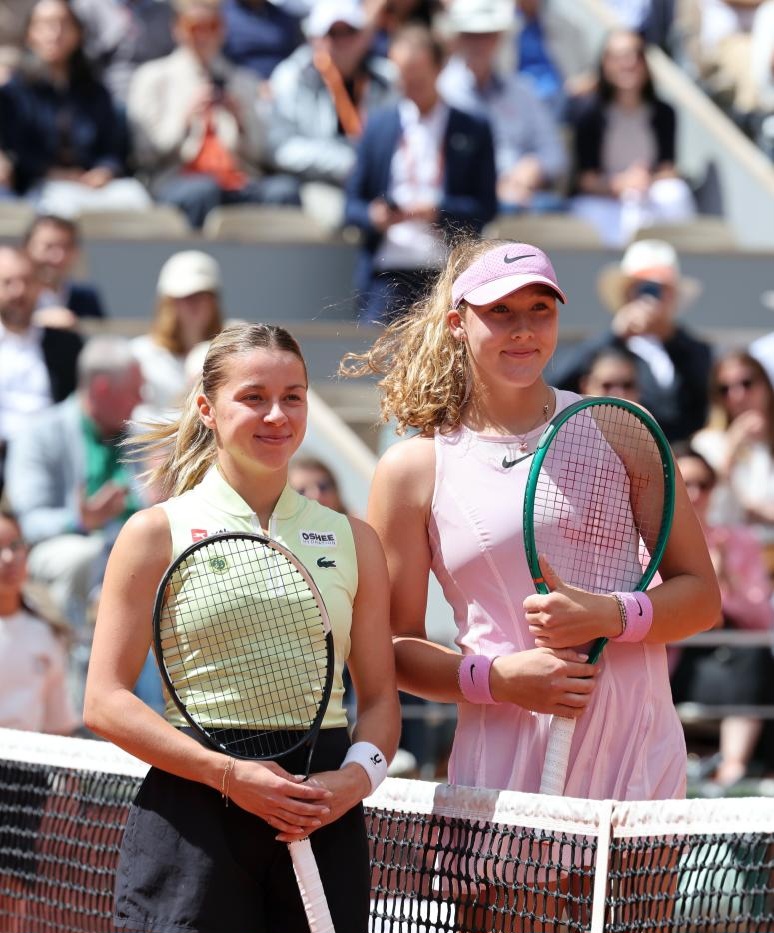 Andreeva beats Chwalinska to win French Open for maiden Grand Slam title