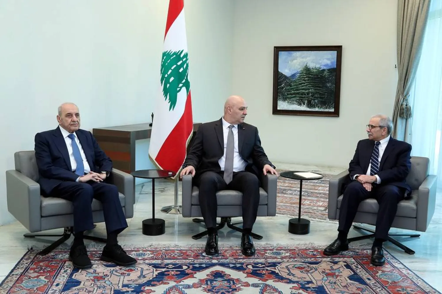 Aoun Leading Efforts to Avert Shiite Boycott of New Lebanese Govt