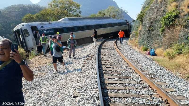 Train derailment in Sri Lanka injures 12