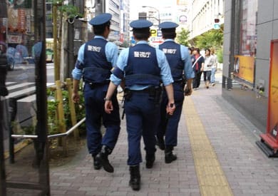 Man attacks victim, sprays tear gas at police in Tokyo