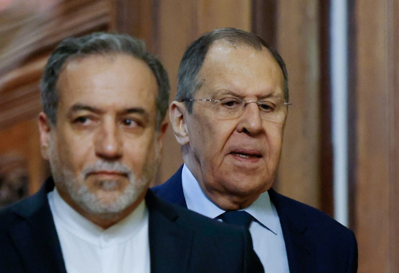 Russian, Iranian FMs discuss freedom of navigation, Iran's nuclear program