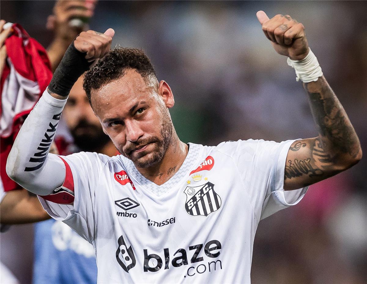 Neymar nears return in World Cup bid