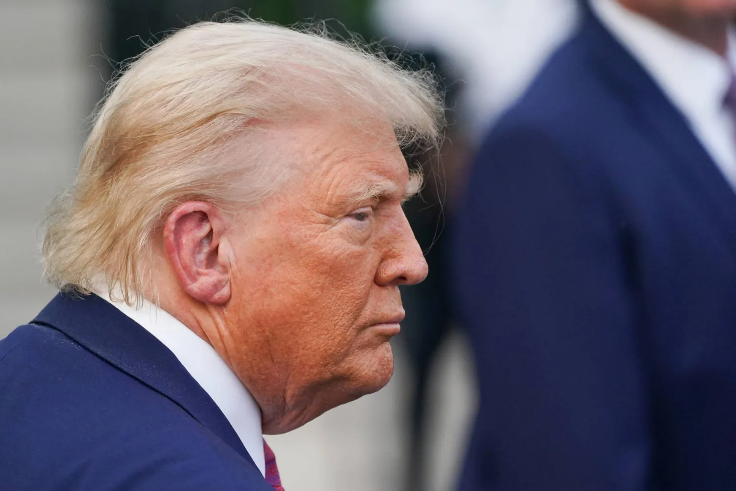Trump Urges Iran to Make a Deal