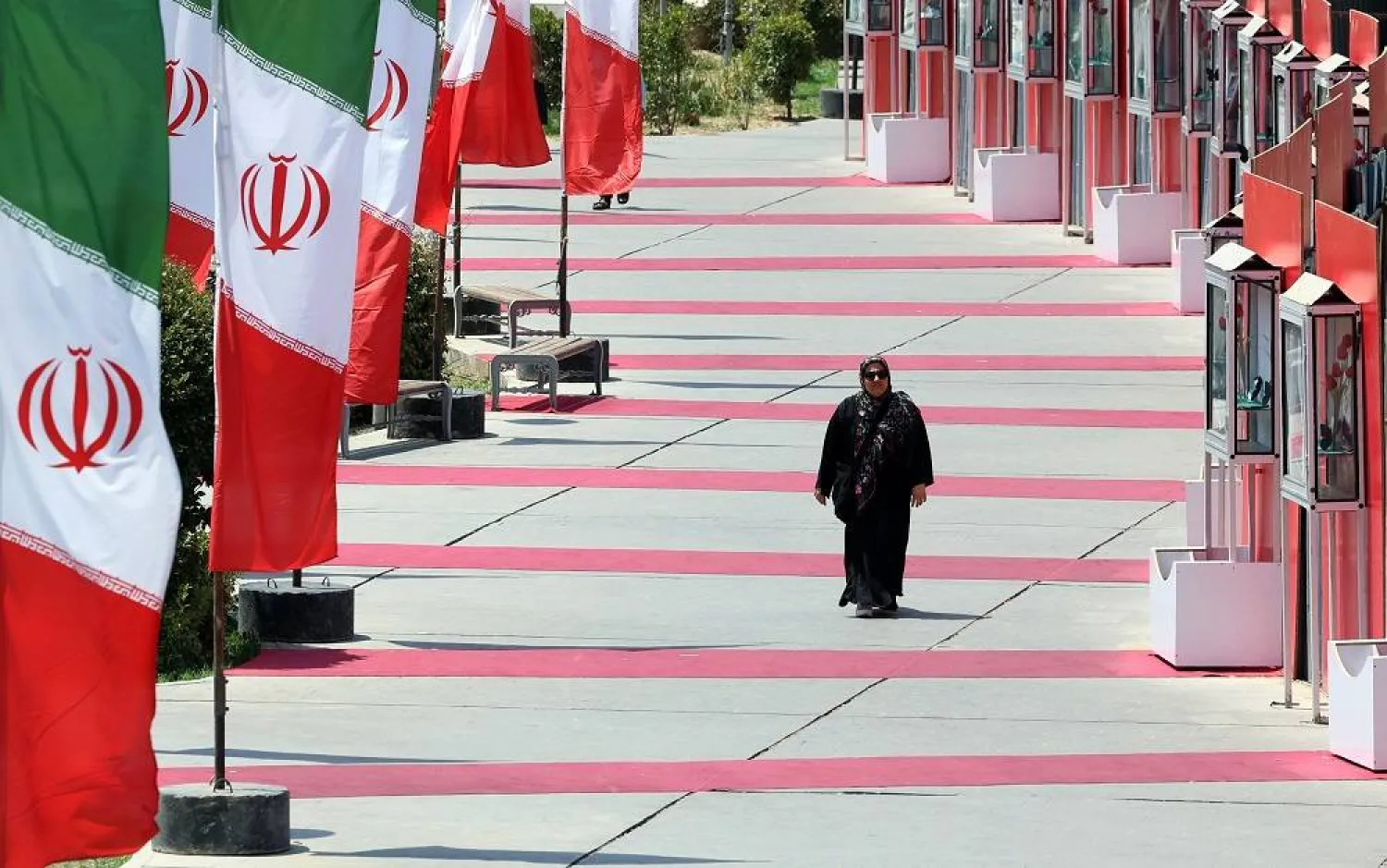 France, Germany, UK Willing to Reinstate Sanctions on Iran 
