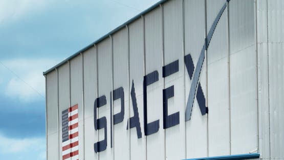 U.S. stocks gain ground as SpaceX debuts