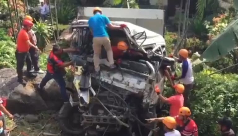 4 killed as truck rams into 11 vehicles, roadside houses in Philippines