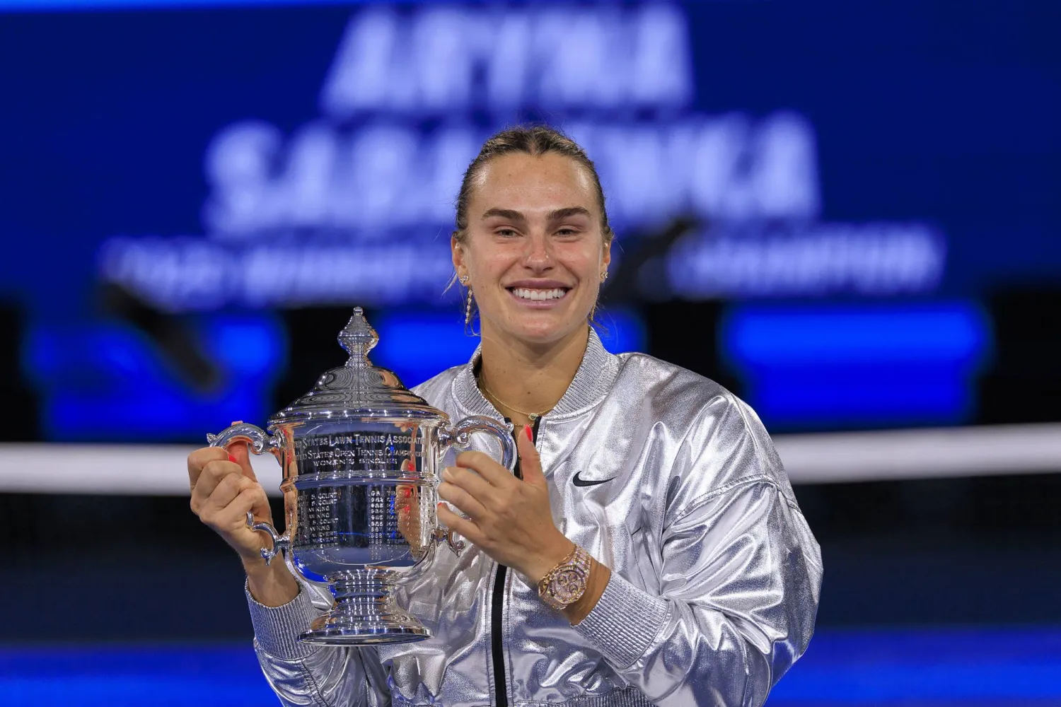 Sabalenka Defeats Anisimova to Retain US Open Crown