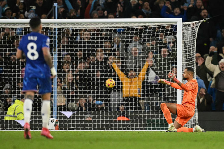 Man City 3-1 Chelsea: Robert Sanchez howler as champions earn big win