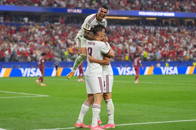Mikel Merino's late goal sends Spain to quarterfinals and ends Cristiano Ronaldo's World Cup career