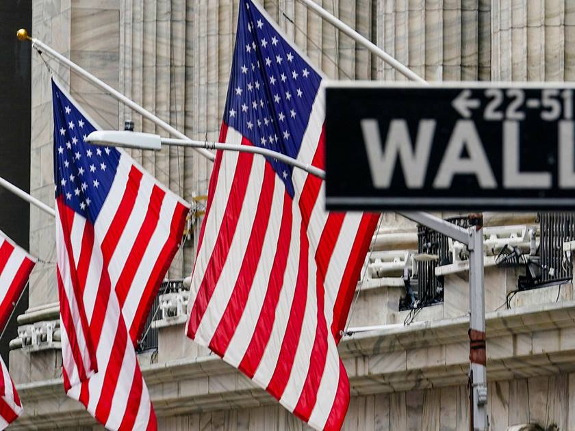 US Stock Market Closes Higher